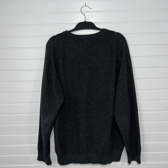 LL Bean Size Large 100% Lambswool Modern Preppy Luxury Gorpcore Outdoors Sweater - Picture 3 of 8